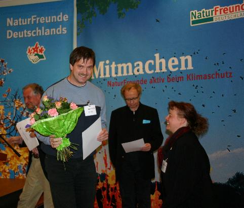 Matthias M�ller nimmt den Preis entgegen; Bild: Marc Ferder